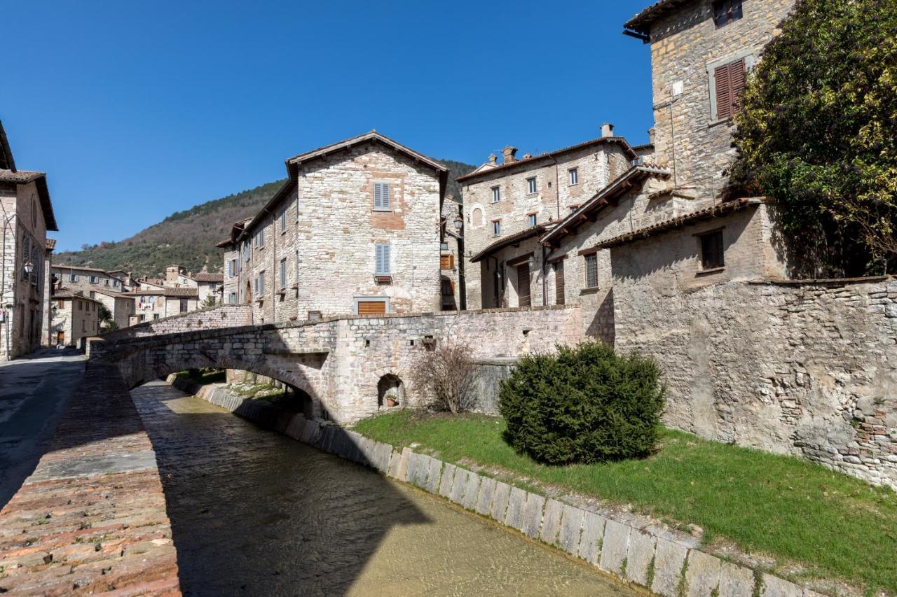 Appartement Dimora Casina Dell'Abbondanza à Gubbio Extérieur photo