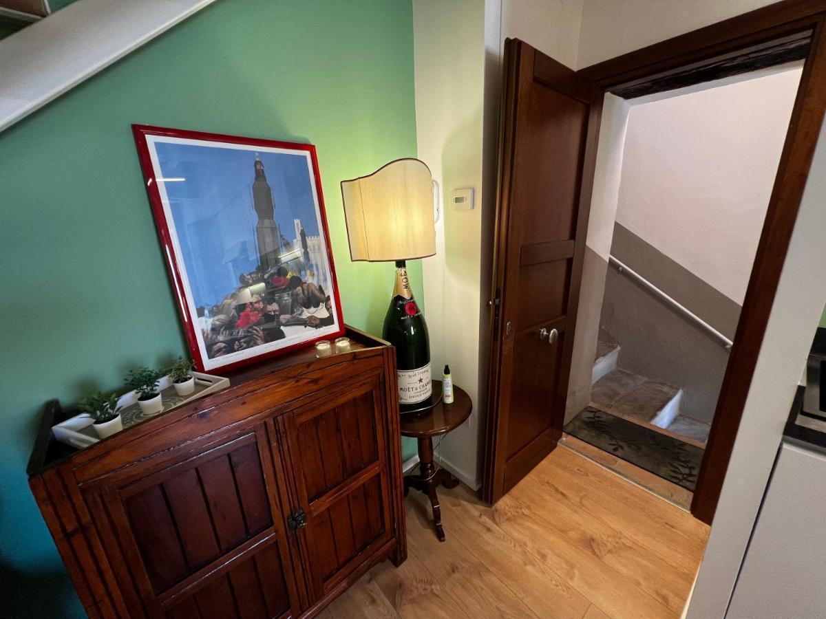 Appartement Dimora Casina Dell'Abbondanza à Gubbio Extérieur photo